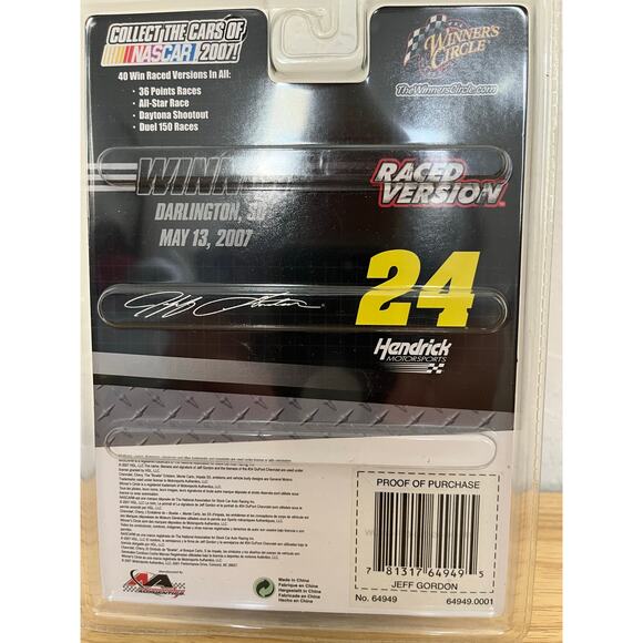 Jeff Gordon #24 Winners Circle NASCAR diecast cars - Lot of 2 cars 1:64 Scale - Picture 13 of 16